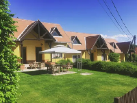 Huber Panzió Hotels in 