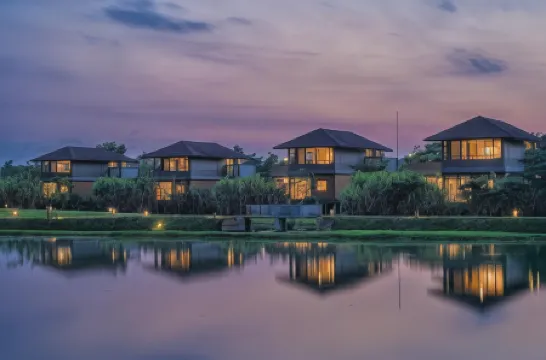 Water Garden Sigiriya - 30 Chic Designed Private Villas Overlooking Sigiriya Отели рядом с достопримечательностью «Сигирия»