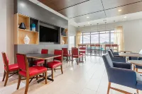 ホリデイ イン エクスプレス & スイーツ カーニー by IHG