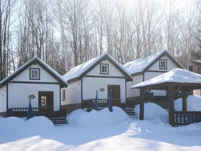 Petit Hotel Gracey Tomamu Hotels near Ice Village