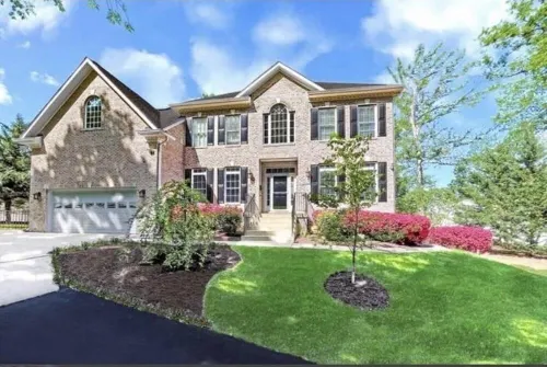 Dream House Hotels in Groveton