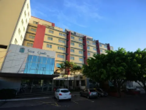 ホテル セラ グランデ - セラ/ES セーハのホテル