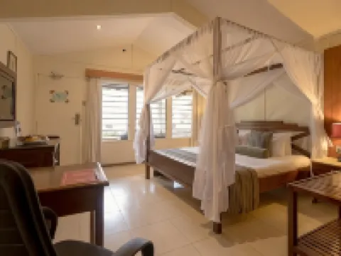 納瓦沙湖鄉村俱樂部旅館 奈瓦沙酒店