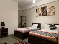 Hill Cool Hotel & Restaurant