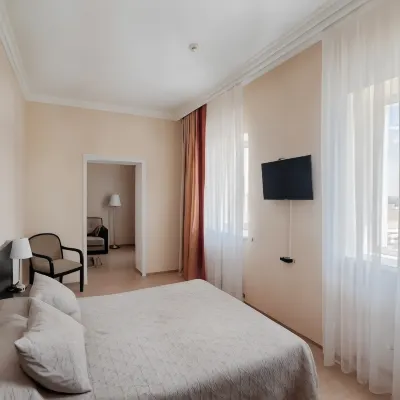 Hotel Mezonin Hotels in 