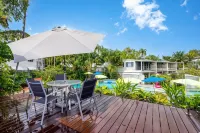 Beachfront Terraces with Onsite Reception & Check IN