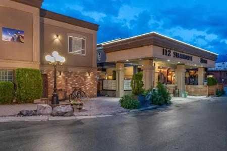 Regent Hotel Revelstoke