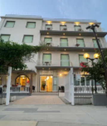 โรงแรมไลกา