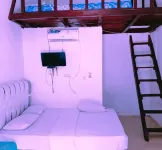Villa Ratu Pantai Hotel dekat Camping Area Girimukti Ocean View Resort