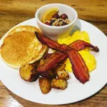 Lake Rabun Hotel - breakfast