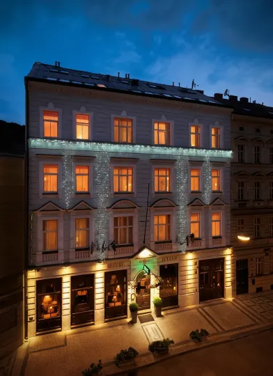 Hotel Julian
