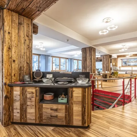 Hotel Bristol