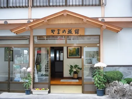 Minshuku Yamano Hotel Отели рядом с достопримечательностью «Lake Okushima»