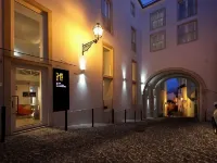Hotel Convento do Salvador Hotels near Santa Apolonia Train Station