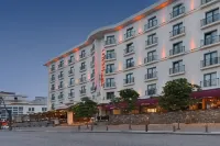 Ramada by Wyndham Istanbul Florya Hotels in Kucukcekmece