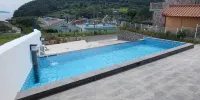 Geoje View Pension - Rooftop Pools