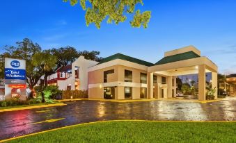 Best Western Oak Manor