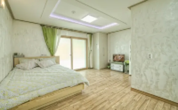 Hadong Hwagaesongi Pension