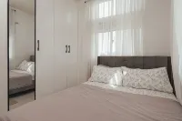 Modern Luxe Condo Unit in Cavite Hotels in Bacoor