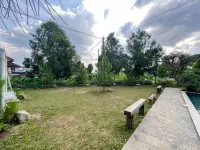 Villa Amethyst JB-3 Lembang 4Bedroom With Pool Hotels in Cigugur Girang