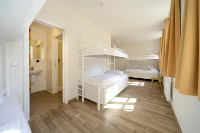 Safestay Prague Charles Bridge Hotel in zona Cattedrale dei Santi Cirillo e Metodio