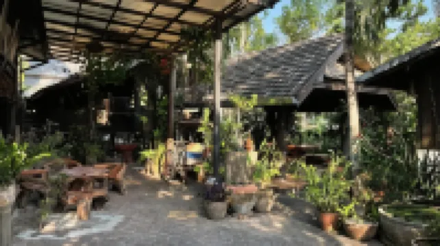 ปาริฉัตร โฮมสเตย์ Parichat Homestay