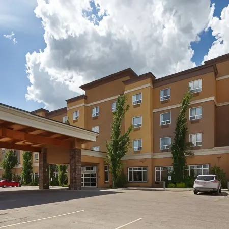 Best Western Sunrise Inn  Suites