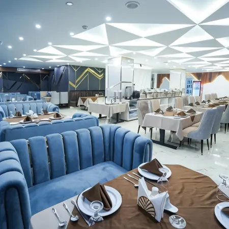 Hotel Crown Park Ltd