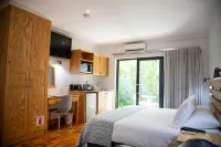 7 Ackermann Place Guest House