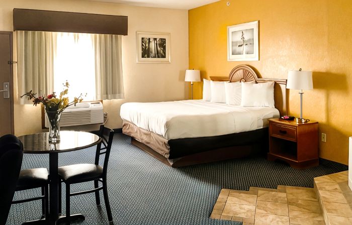 Magnuson Hotel Sand Springs – Tulsa West
