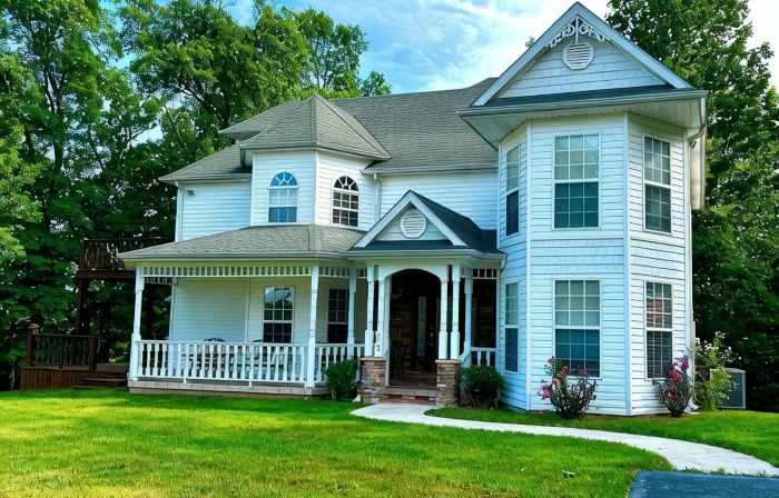The Victorian @ Lake Cumberland - Beaver Creek, firepit, sleeps 18
