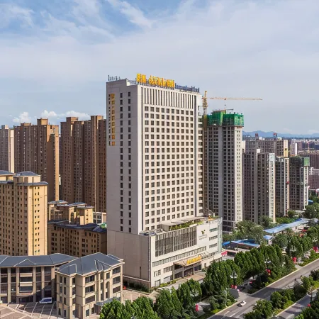 Mesa International Hotel