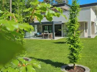 Lychensee villa with lake view, conservatory, fireplace and sauna