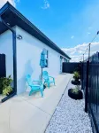 Modern & Private Apartment with Kitchen in Lehigh Acres – Independent Entry
