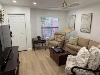 Beautiful Beach Oasis - Apartments