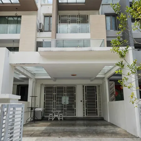 162 Deluxe Big 3story 6Rooms Wedding USM/Spice