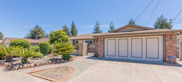 7 Bed Single Level Home+Detached Casita, Game Room, Fire-Pit, Free Parking/Wi-fi Hoteles en Hayward