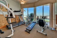 3-Bedroom Condo in Lovely Daytona Beach Shores with Amazing Views! - 4-Star