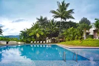 Gateway Chikmagalur - Pool