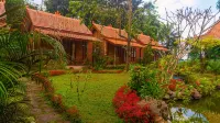 Makcik Heritage Villa & Cafe
