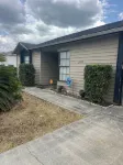 Charming 2-bedroom house with WiFi, AC in fabulous Deltona , Florida