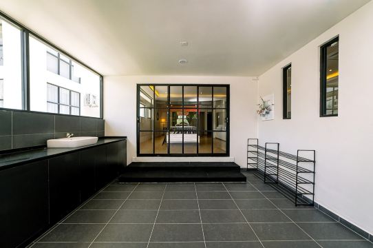 De Romance Grand Villa 5BR