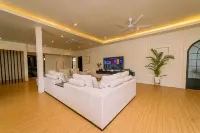 De Romance Grand Villa 5BR