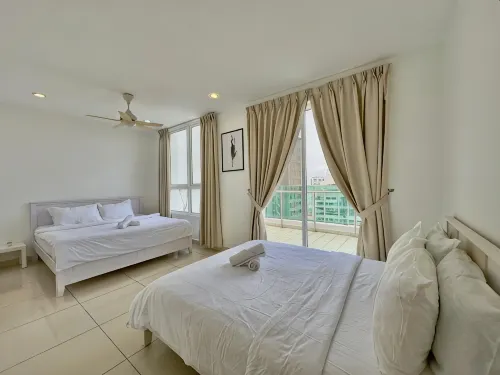 Mansion One at Gurney Drive Georgetown by 3C - Mountain View