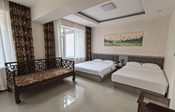 Linghai Jinfulai Hotel