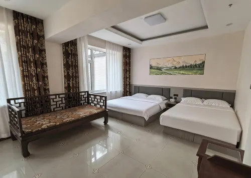 Linghai Jinfulai Hotel