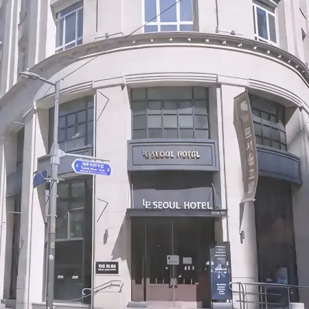 Le Seoul Hotel Отели рядом с достопримечательностью «Станция метро Seodaemun»