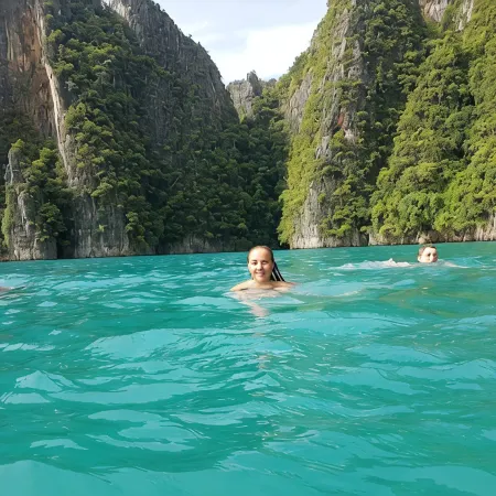 Phi Phi Relax Beach Resort