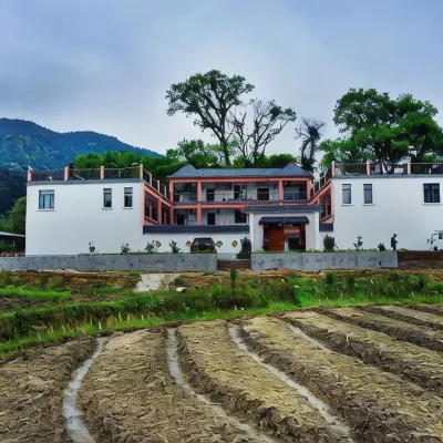 Chaochangyuan Hostel Hotels near Luokeng Grassland