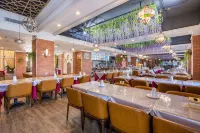 SI LU TIAN SHAN HOTEL - فطور